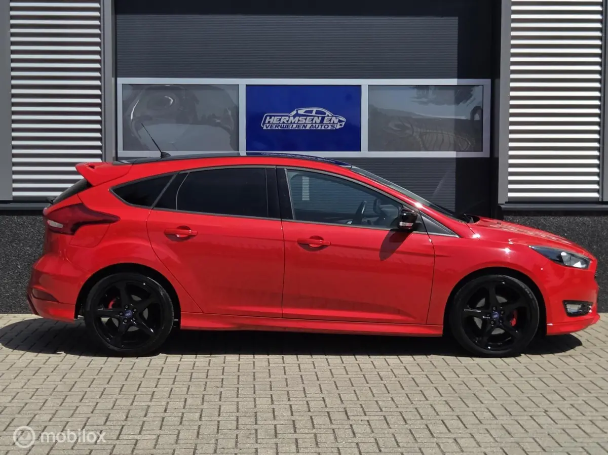 1.5 EcoBoost 150pk ST-Line Red Edition