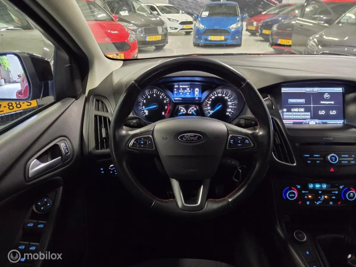 1.5 EcoBoost 150pk ST-Line Red Edition