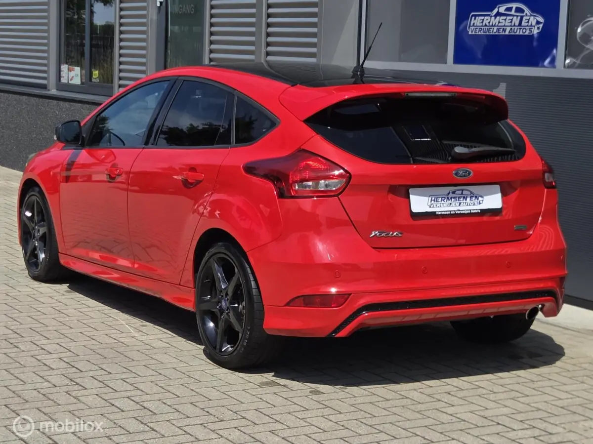 1.5 EcoBoost 150pk ST-Line Red Edition distributie nw.