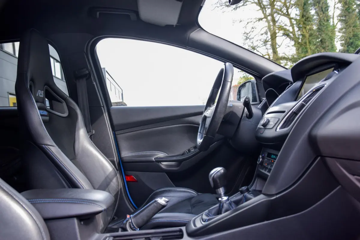 2.3 RS | RS Seats | Bull-X | Carplay | Recaro | Camera