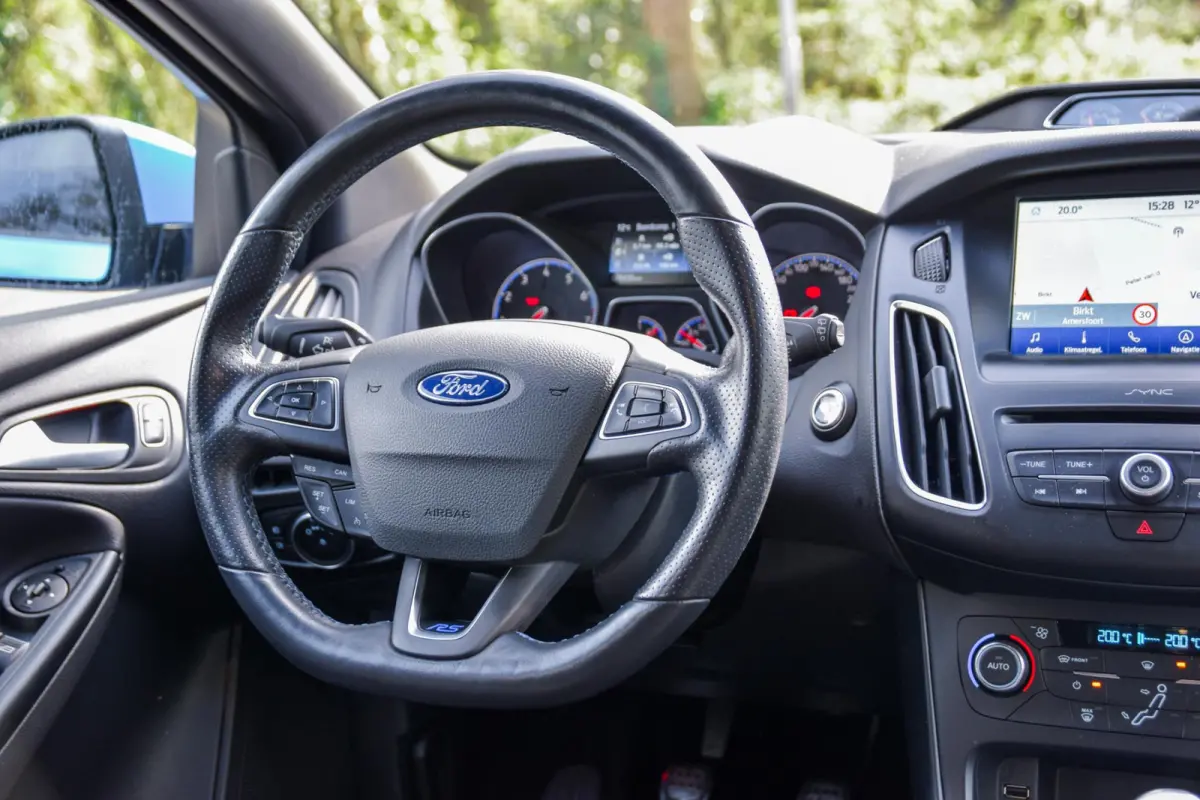 2.3 RS | RS Seats | Bull-X | Carplay | Recaro | Camera