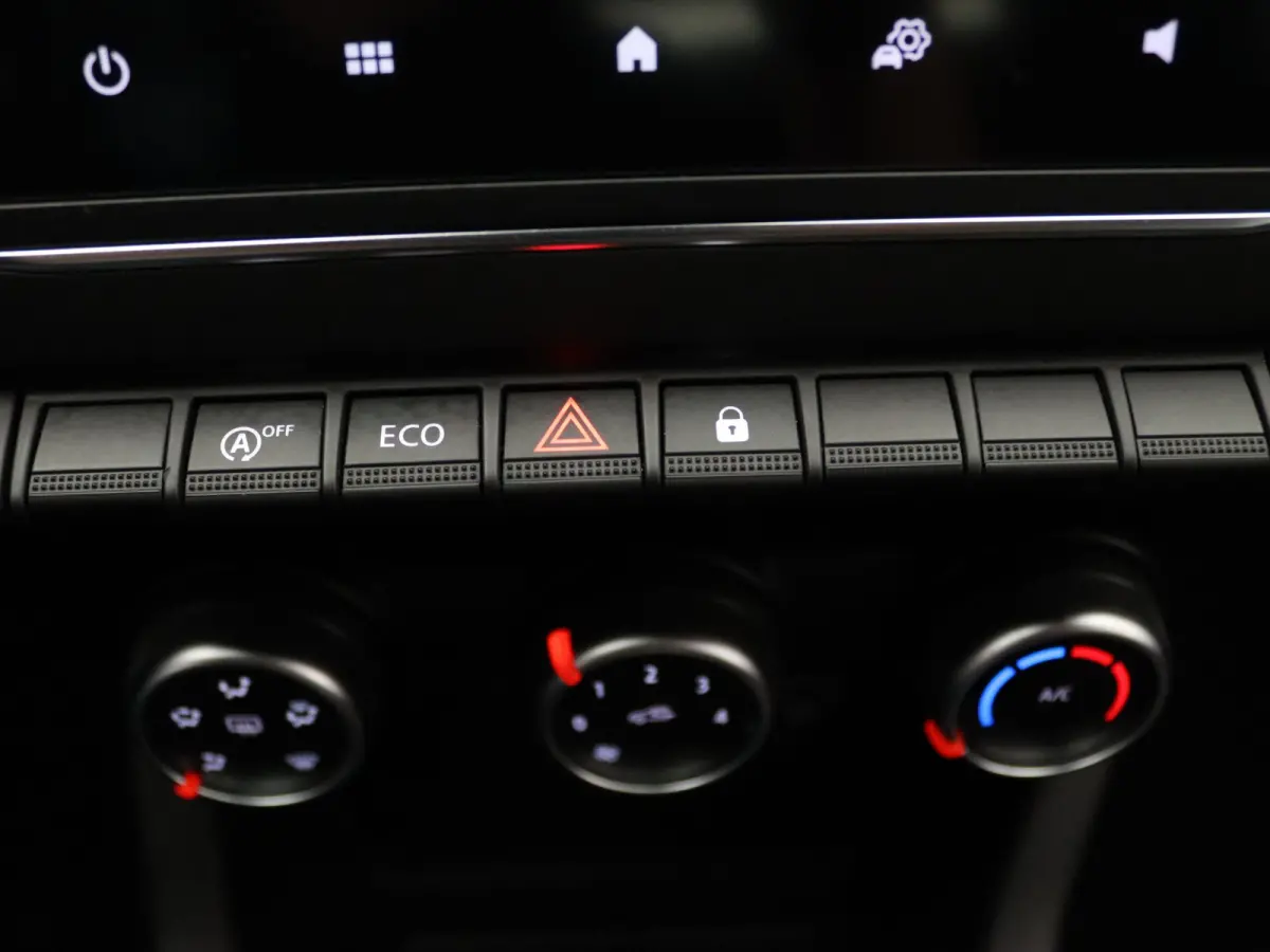 100pk TCe Zen Apple Carplay/Android Auto | Airco