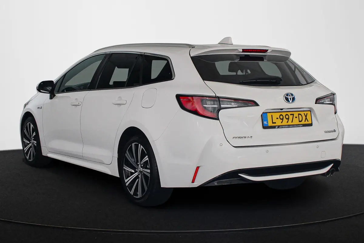 2.0 Hybrid Business Plus Stoelverwarming Camera Climate Control
