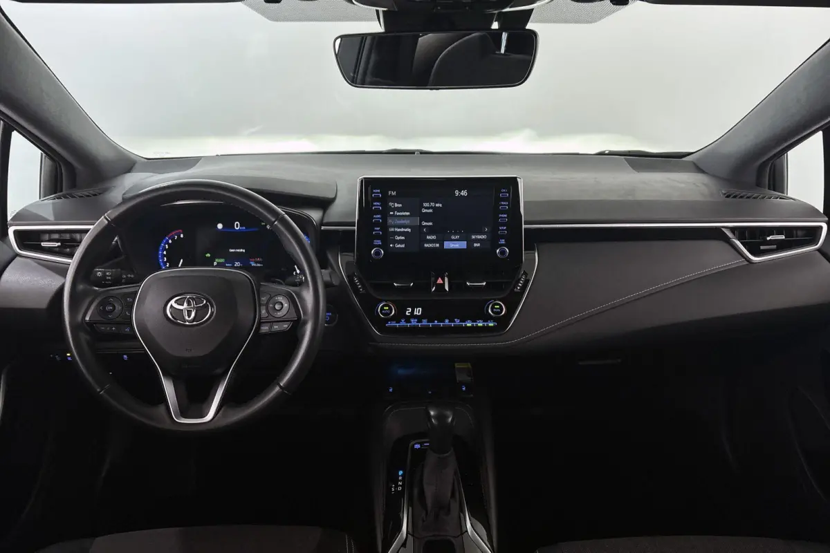 2.0 Hybrid Business Plus Stoelverwarming Camera Climate Control