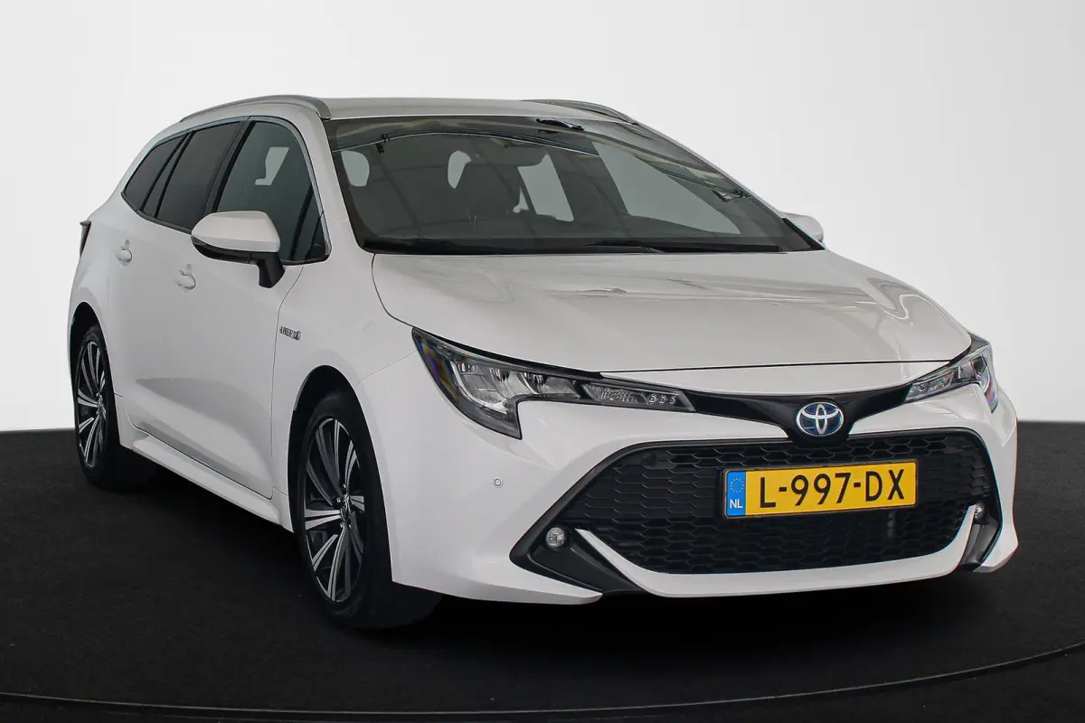 2.0 Hybrid Business Plus Stoelverwarming Camera Climate Control