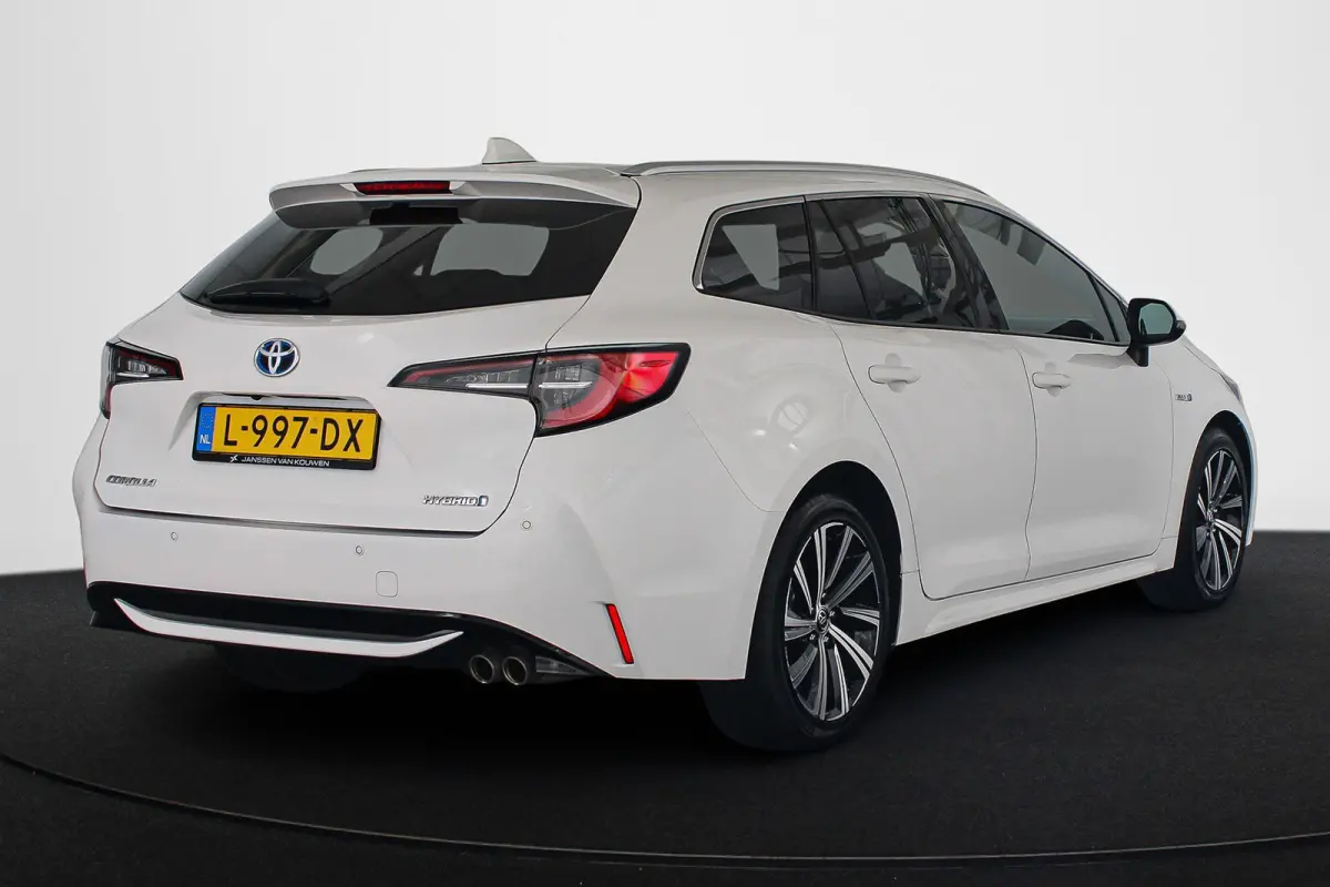 2.0 Hybrid Business Plus Stoelverwarming Camera Climate Control