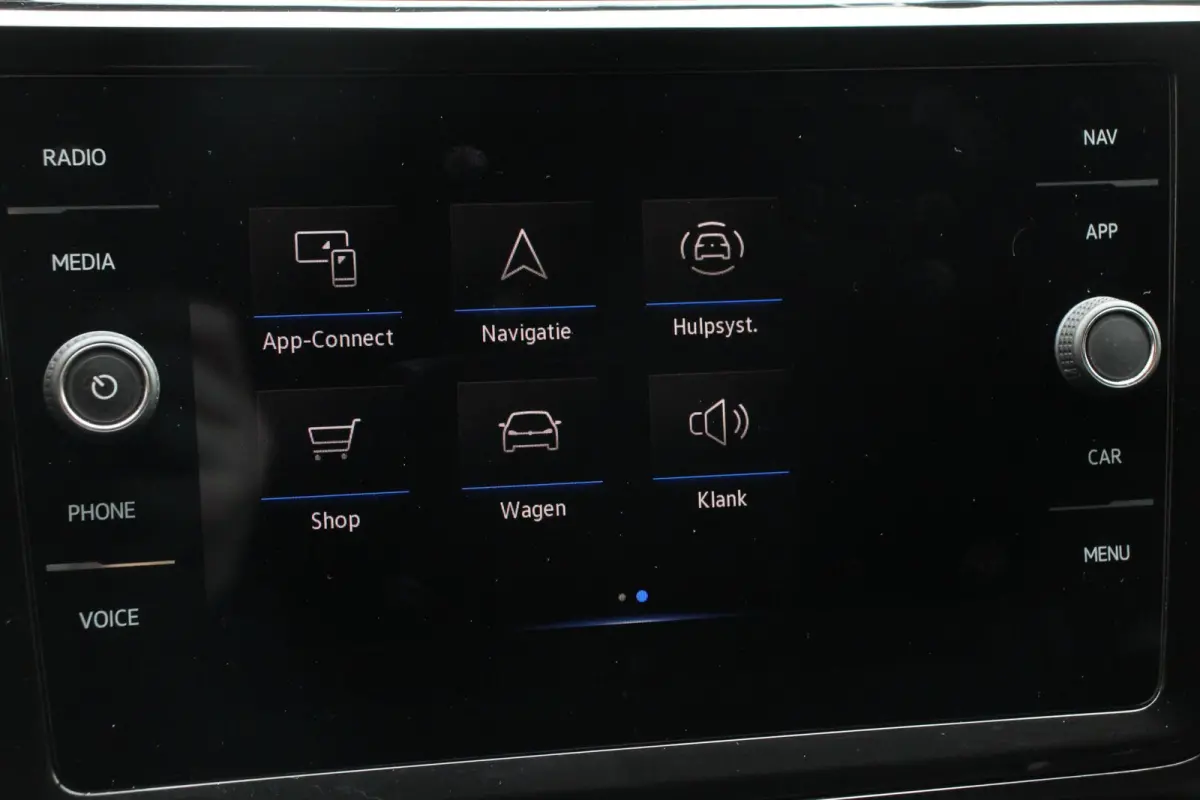 1.5 TSI DSG Highline 7p Navigatie Apple Carplay/Android Auto Parkeersensoren Adaptieve Cruise Control Stoel-en stuurverwarming Elektrische achterklep Getinte ramen Climatronic