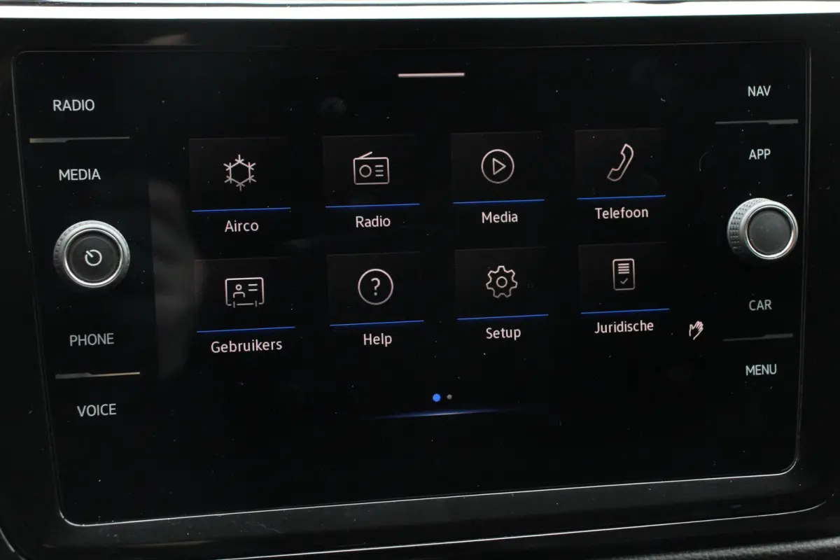1.5 TSI DSG Highline 7p Navigatie Apple Carplay/Android Auto Parkeersensoren Adaptieve Cruise Control Stoel-en stuurverwarming Elektrische achterklep Getinte ramen Climatronic