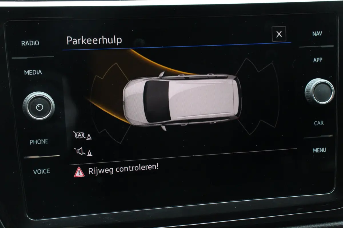 1.5 TSI DSG Highline 7p Navigatie Apple Carplay/Android Auto Parkeersensoren Adaptieve Cruise Control Stoel-en stuurverwarming Elektrische achterklep Getinte ramen Climatronic