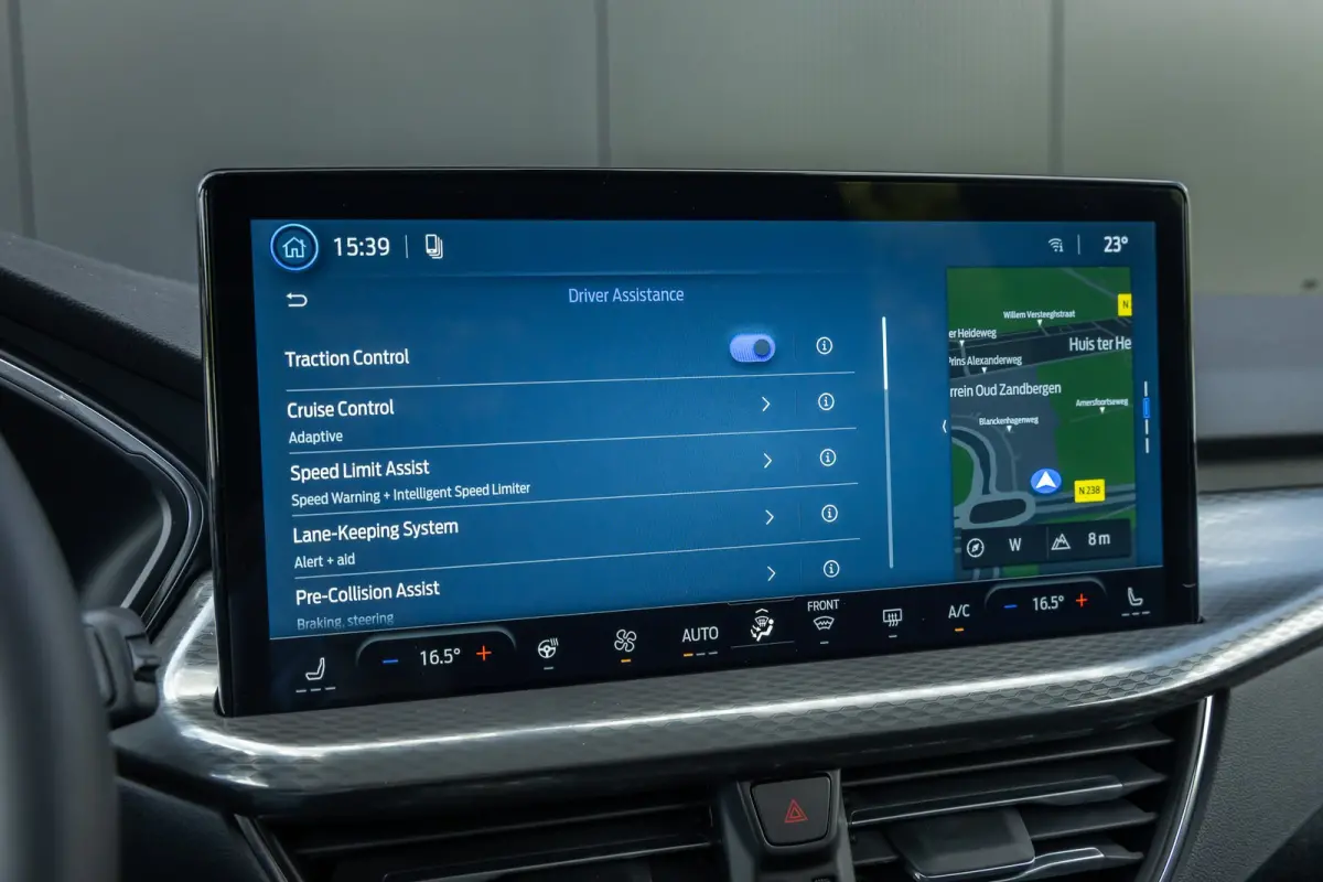 2.5 PHEV Titanium | Adaptvie Cruise | Wegklap trekhaak | BLIS | 360 Camera