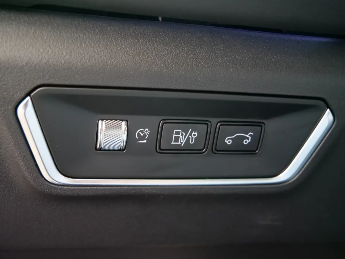 1.5 Plugin Hybrid 261pk Automaat Apple Carplay / Infinity Sound / Schuifdak