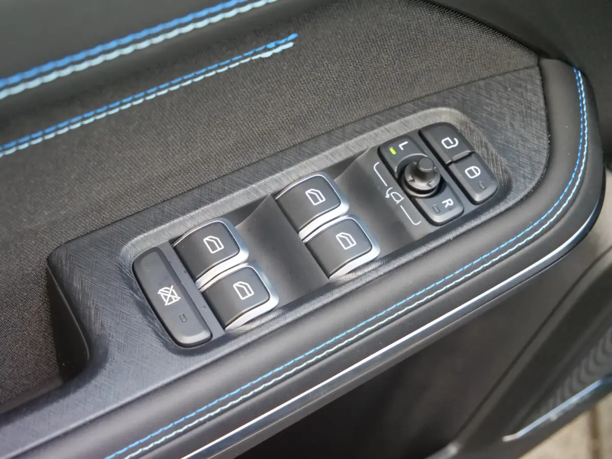 1.5 Plugin Hybrid 261pk Automaat Apple Carplay / Infinity Sound / Schuifdak