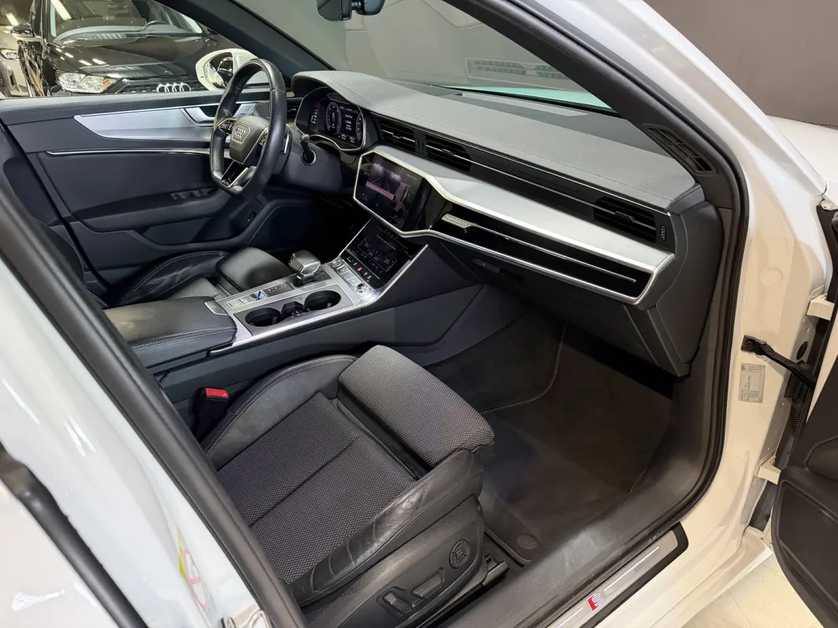 45 TDI quattro Sport Pro Line S | 2x S-Line | 360 Camera | Elektr. trekhaak | Full LED | Dealer onderhouden