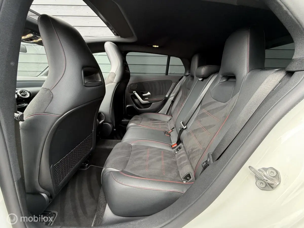 250 4MATIC AMG Pano.dak/Sfeer