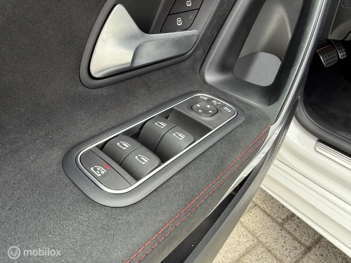 250 4MATIC AMG Pano.dak/Sfeer