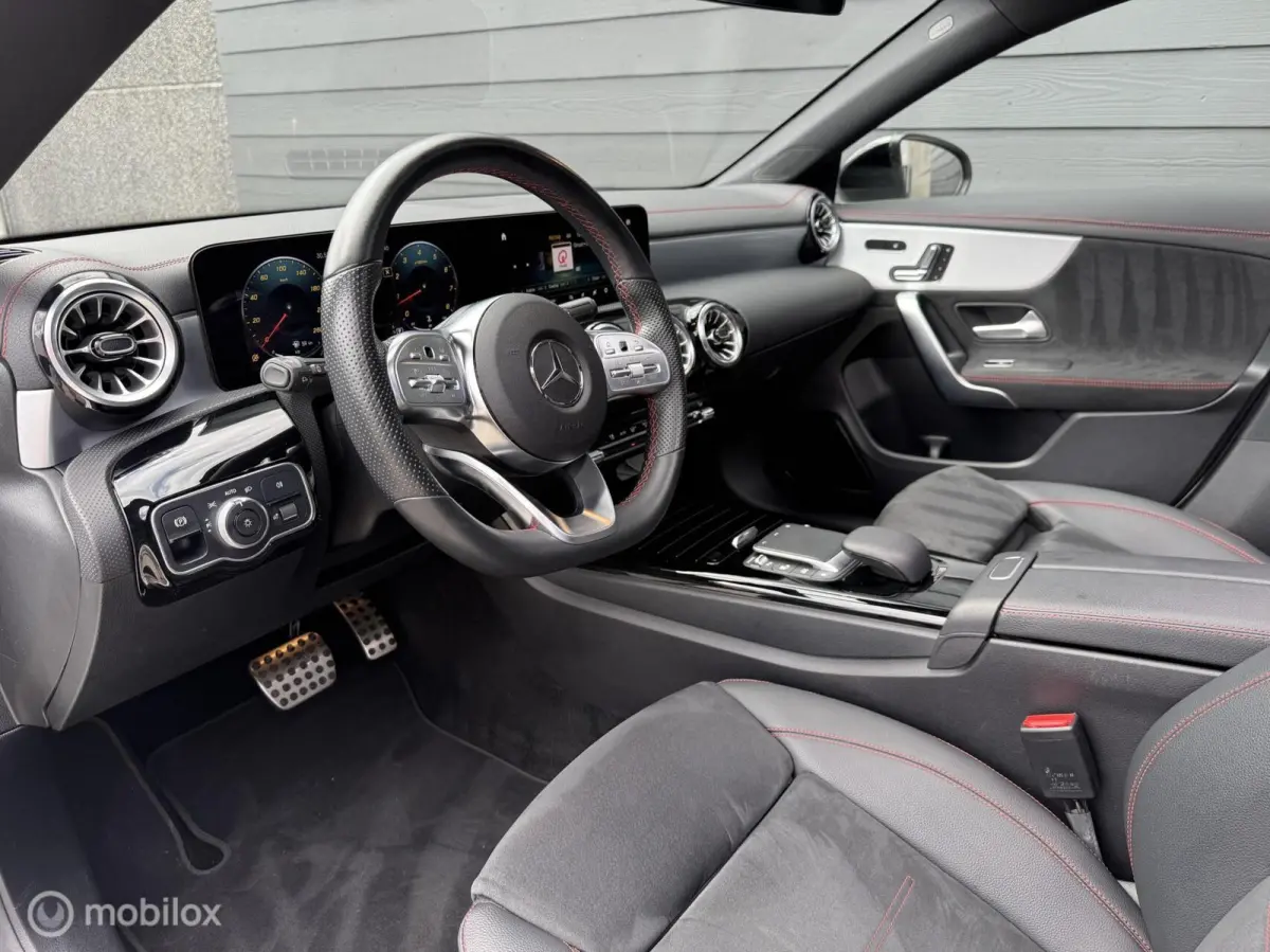 250 4MATIC AMG Pano.dak/Sfeer