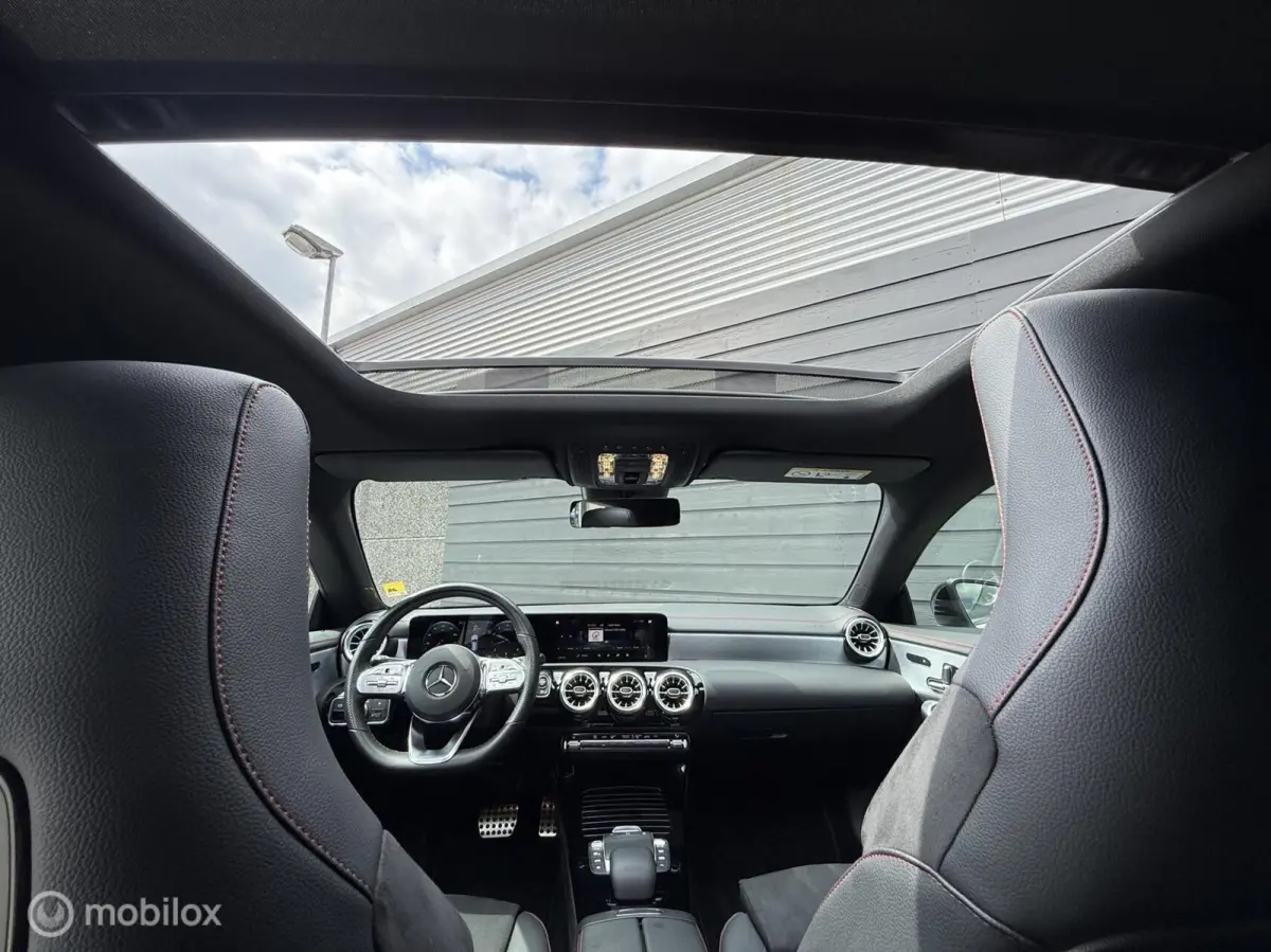 250 4MATIC AMG Pano.dak/Sfeer