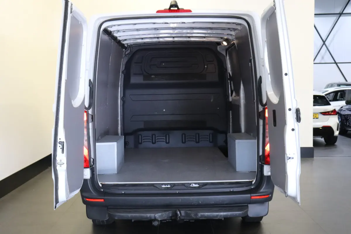 317 1.9 CDI L2H1 EURO 6 - Airco - Navi - Cruise - € 23.950,- Excl.