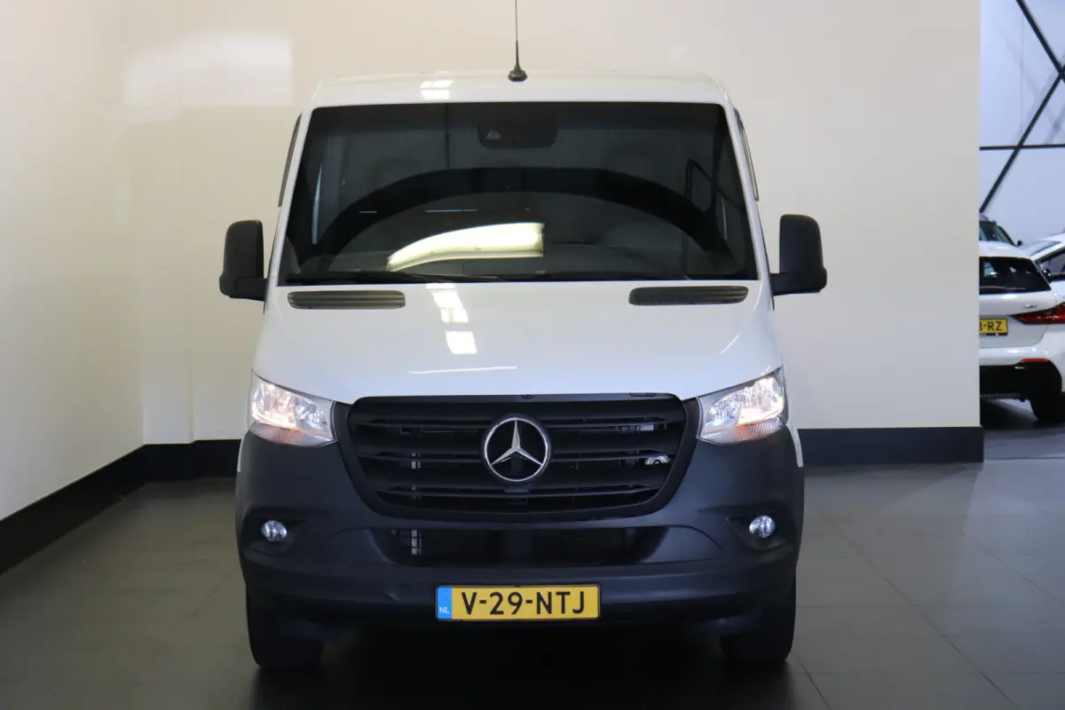 317 1.9 CDI L2H1 EURO 6 - Airco - Navi - Cruise - € 23.950,- Excl.