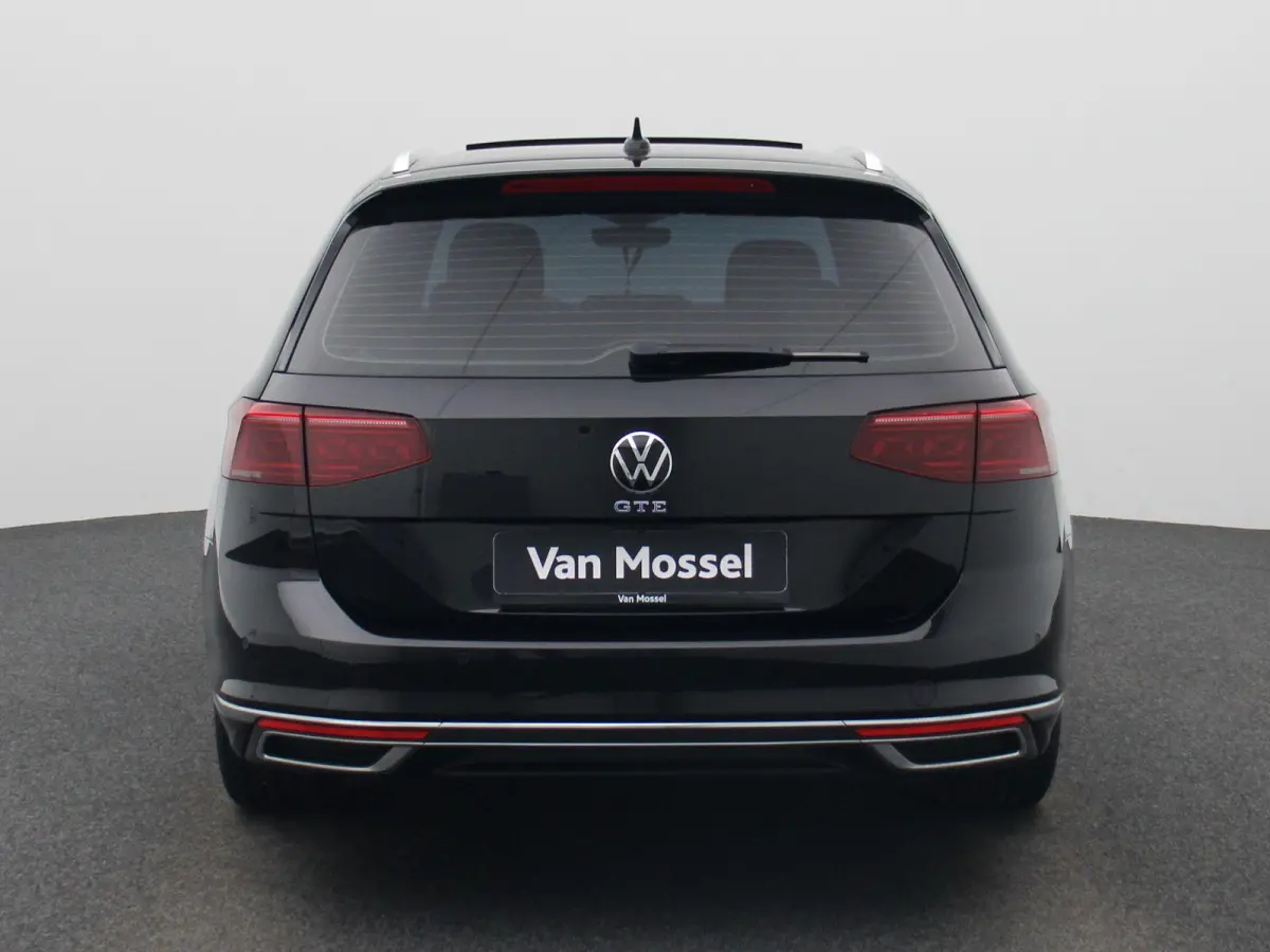 1.4 TSI PHEV GTE Business | Automaat | Apple Carplay / Android Auto | Panoramadak | Achteruitrijcamera | Parkeersensoren | Stoelverwarming |