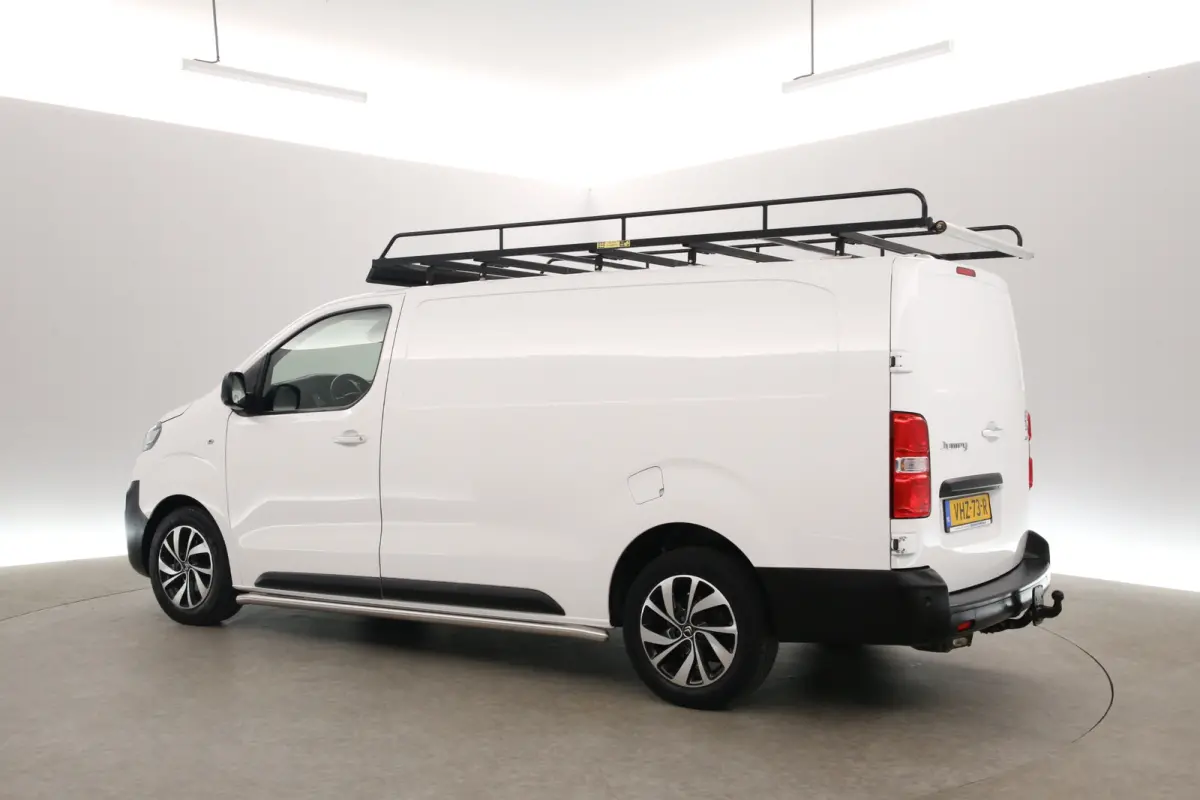 2.0 BlueHDI L3H1 180PK | Automaat | Airco | Cruise | Camera | Carplay | 3 Zits | Trekhaak | Imperiaal