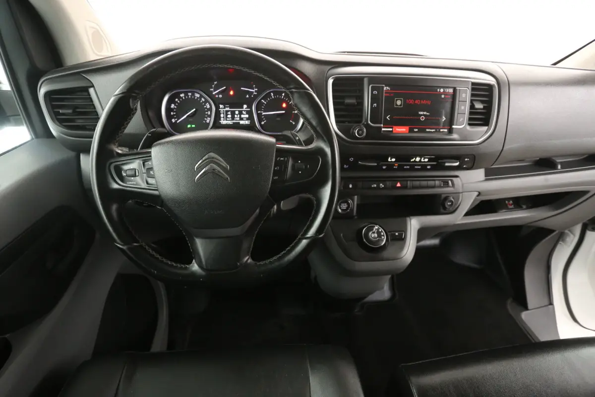 2.0 BlueHDI L3H1 180PK | Automaat | Airco | Cruise | Camera | Carplay | 3 Zits | Trekhaak | Imperiaal