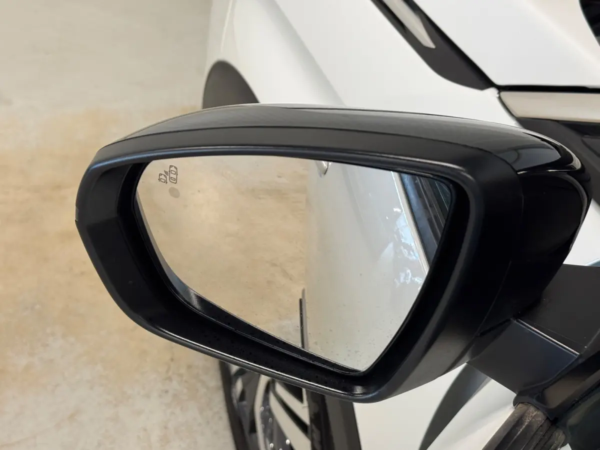 1.6 Hybrid Allure | BLACK OPTIC | 360 CAMERA | LED | VIRTUAL DASH