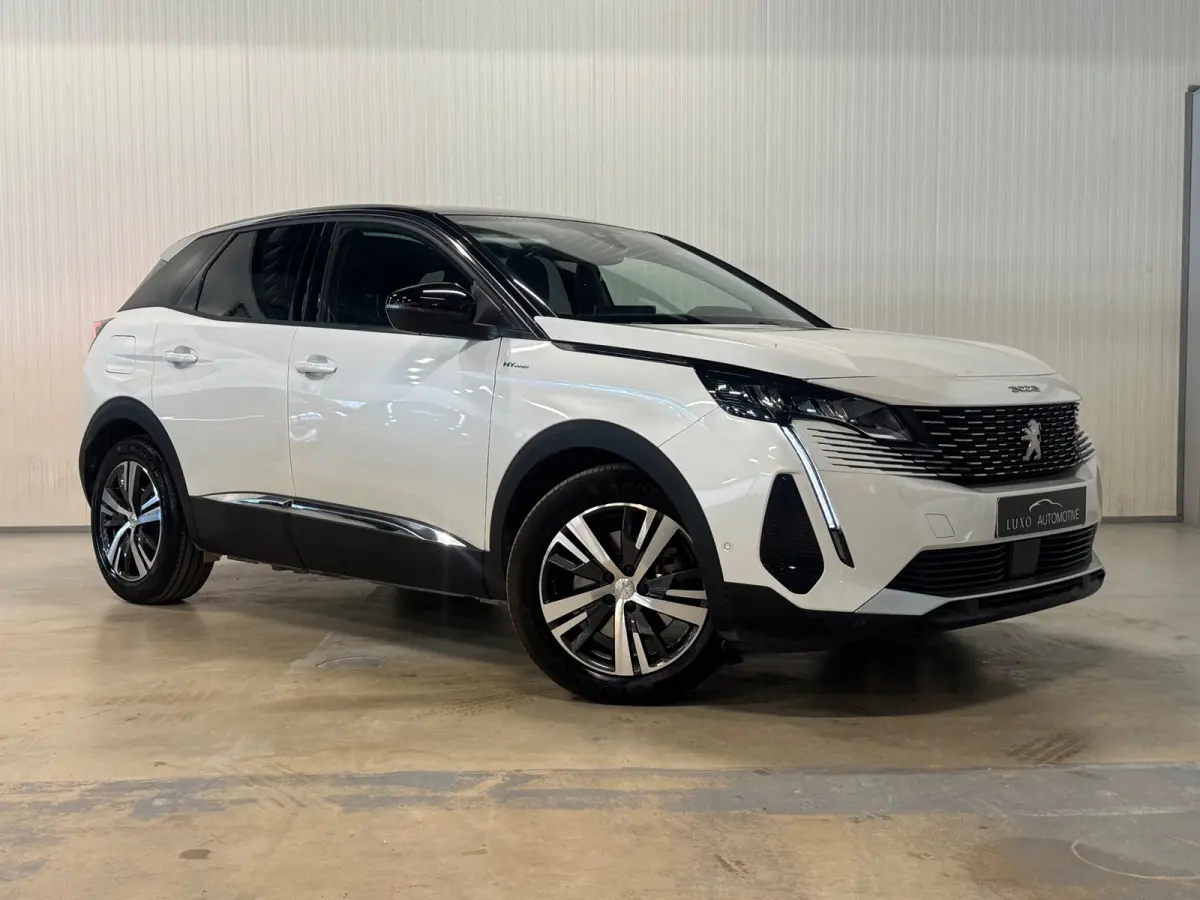 1.6 Hybrid Allure | BLACK OPTIC | 360 CAMERA | LED | VIRTUAL DASH