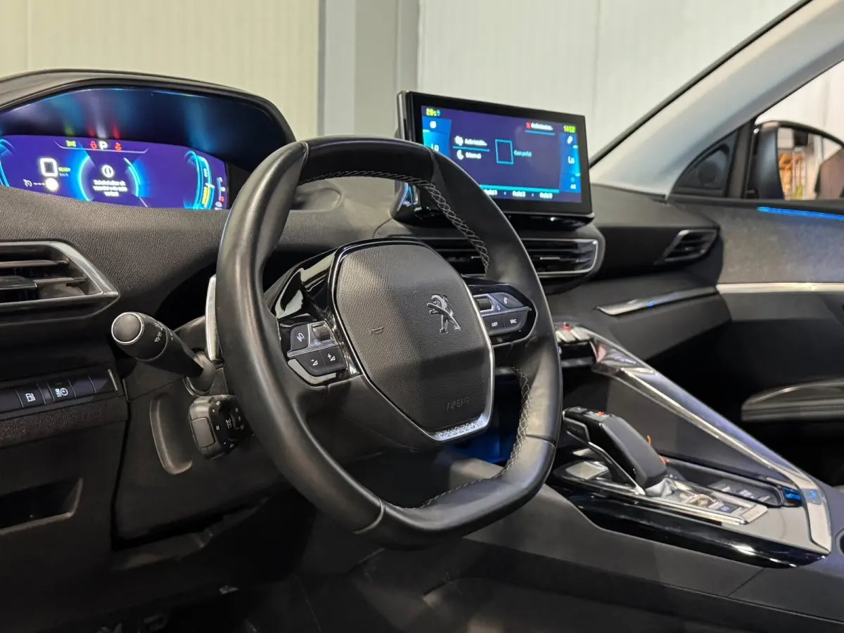1.6 Hybrid Allure | BLACK OPTIC | 360 CAMERA | LED | VIRTUAL DASH