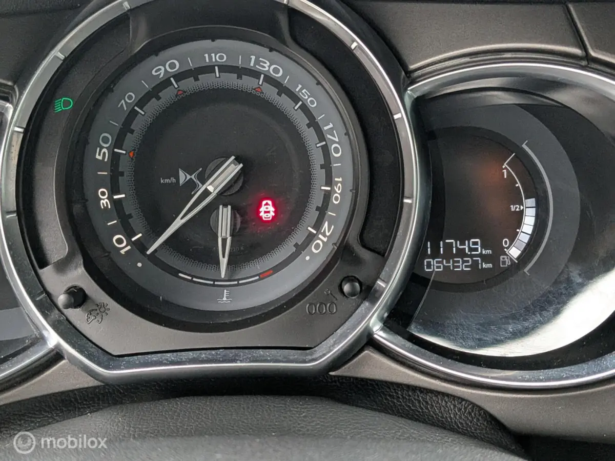 1.2 PureTech So Chic Full Led Lage kilometers!!!!