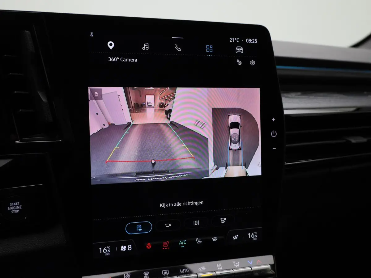 E-Tech full hybrid 200 iconic 5p. | Automaat | Apple Carplay / Android Auto | Harman/Kardon | Achteruitrijcamera | Parkeersensoren | Sfeerverlichting | Trekhaak |