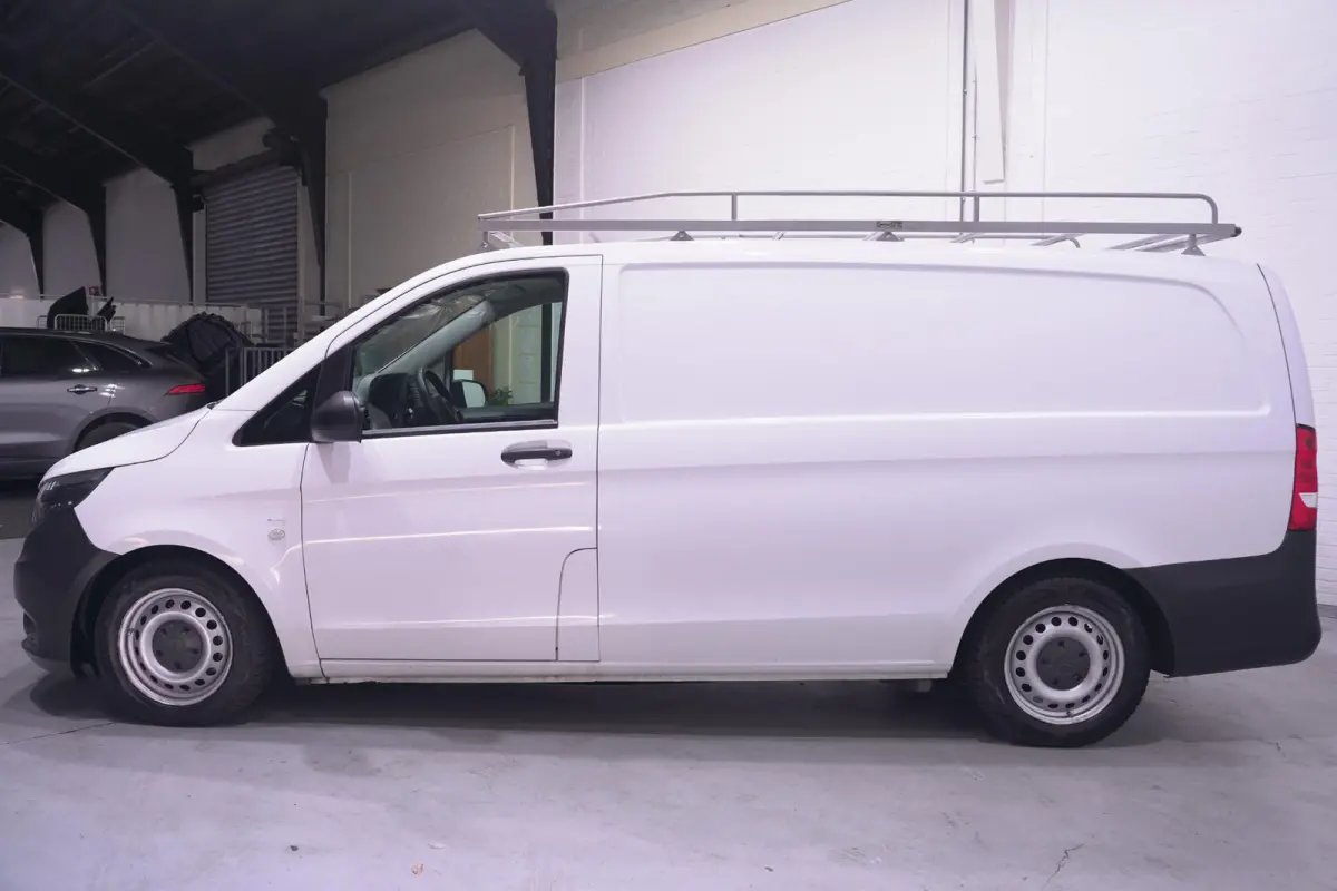 114 CDI 136 pk Aut. Lang Glazenwasser Edition Airco, Cruise Control, Imperiaal, Trekhaak, 2-Zits