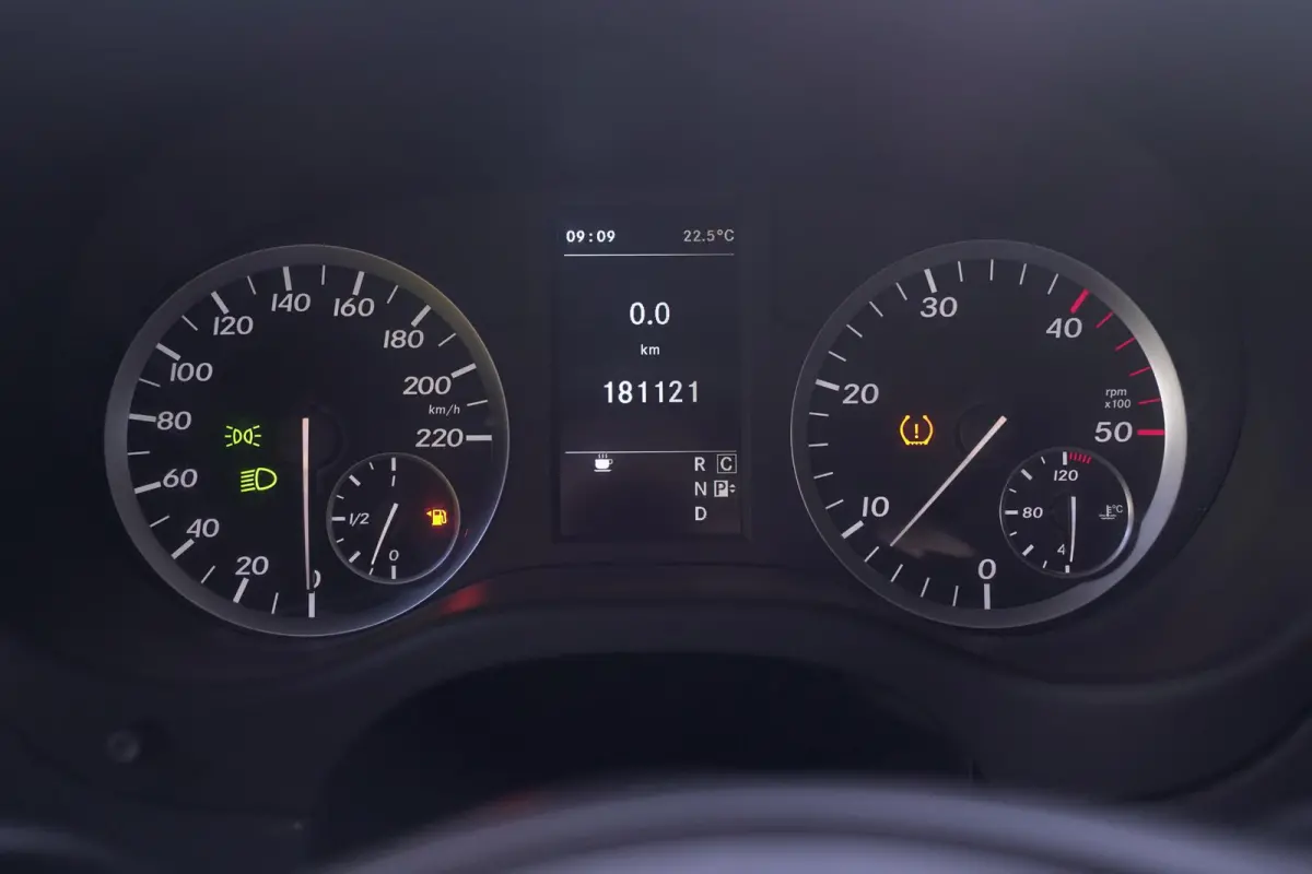 114 CDI 136 pk Aut. Lang Glazenwasser Edition Airco, Cruise Control, Imperiaal, Trekhaak, 2-Zits