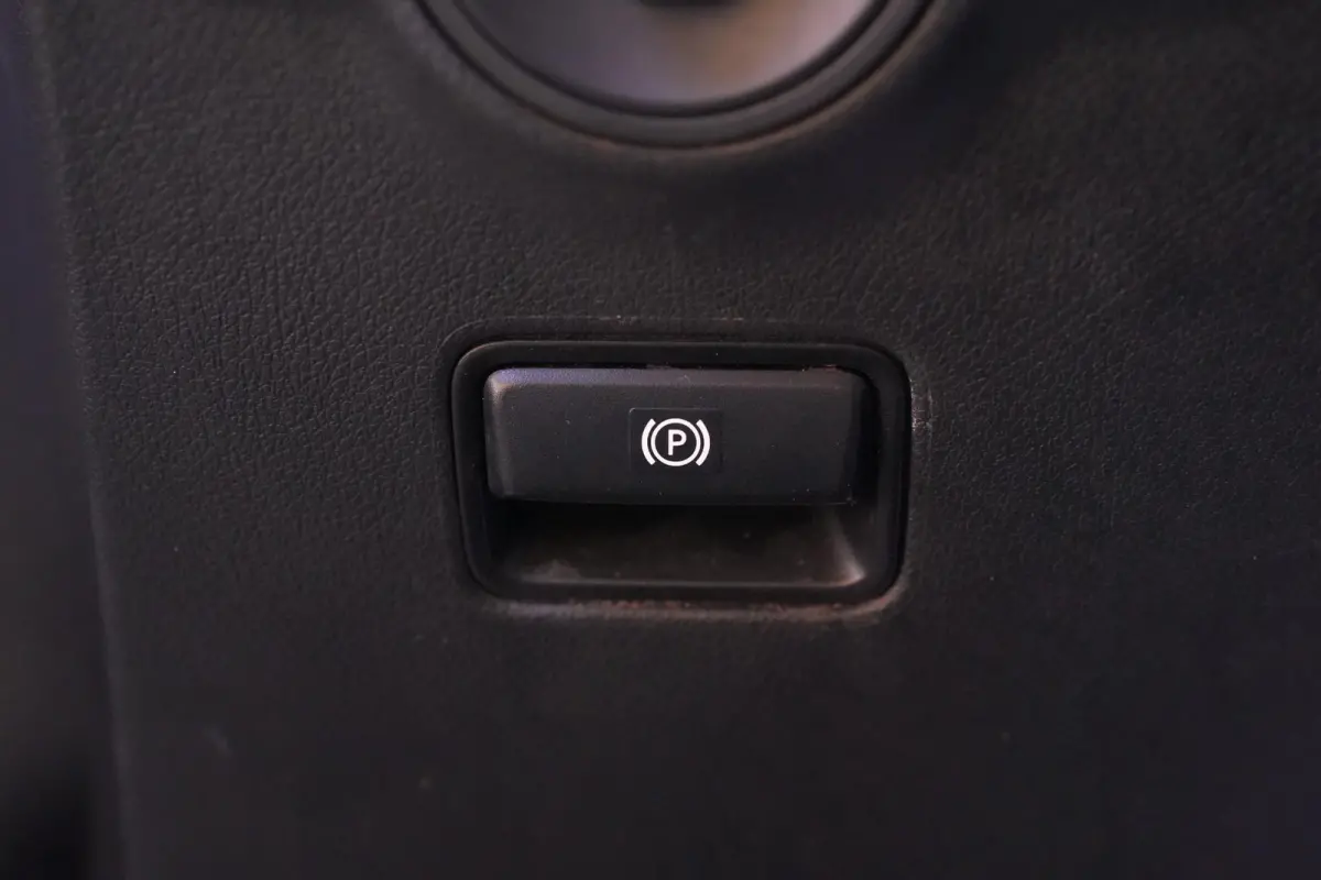 114 CDI 136 pk Aut. Lang Glazenwasser Edition Airco, Cruise Control, Imperiaal, Trekhaak, 2-Zits