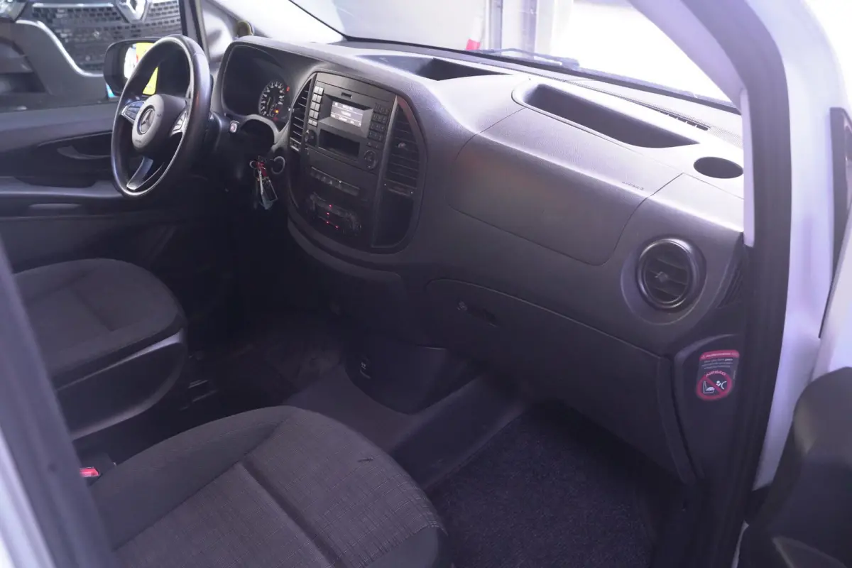 114 CDI 136 pk Aut. Lang Glazenwasser Edition Airco, Cruise Control, Imperiaal, Trekhaak, 2-Zits