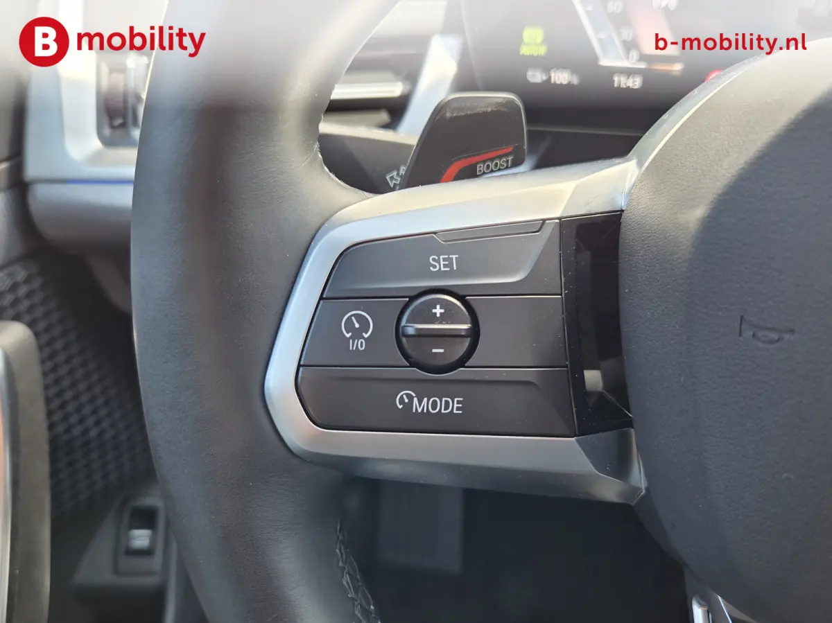eDrive20 67 kWh M-Sport SOH 99% Driving Assist. Plus | Sportstoelen | Park Assist | Leer | Adaptive Cruise Control | DAB | NL Auto! | Achteruitrijcamera