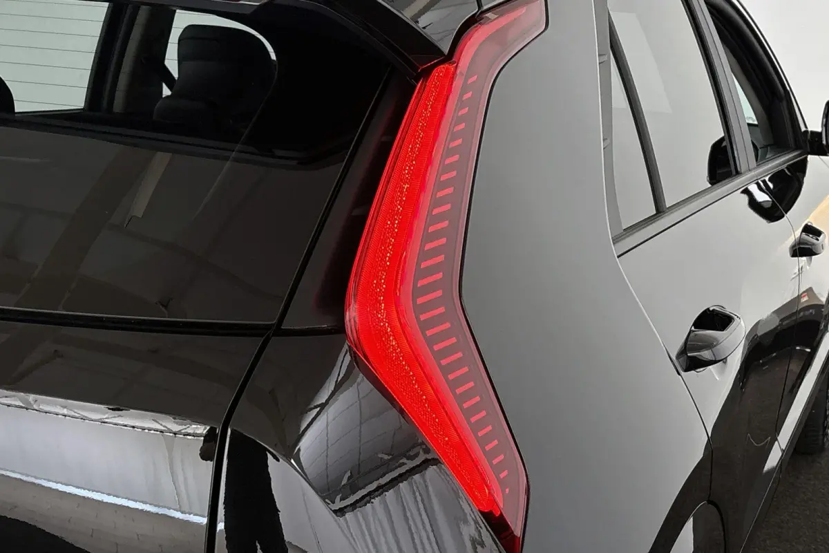1.6 GDi PHEV DynamicLine Keyless Achteruitrijcamera Apple CarPlay 18"