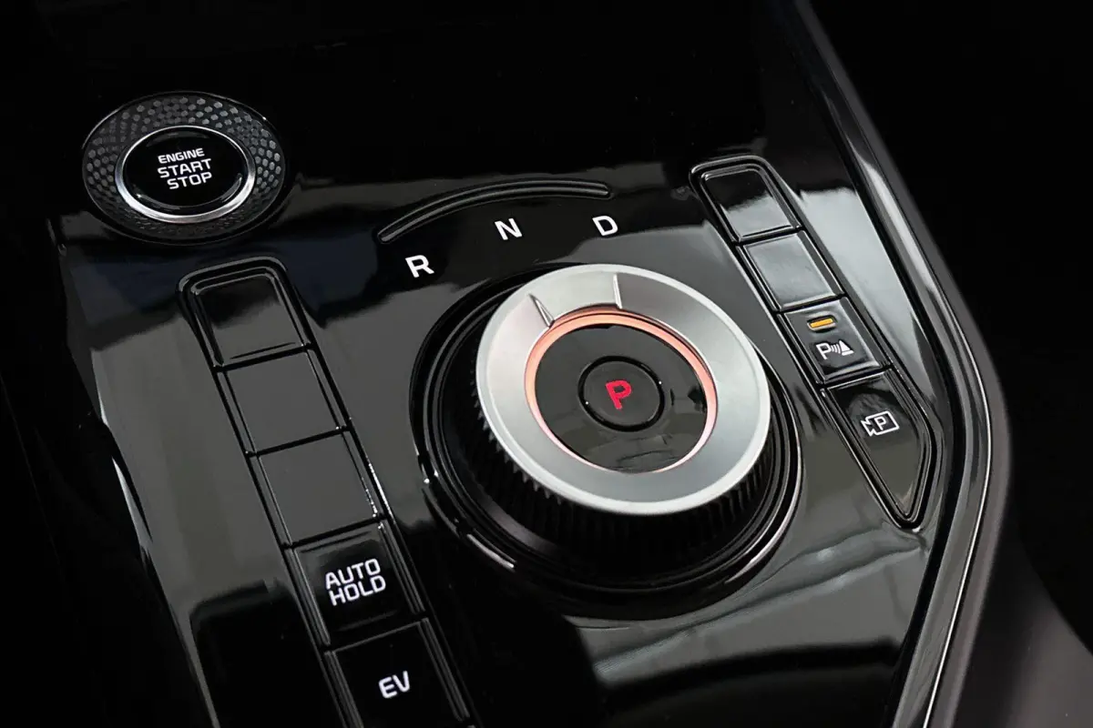 1.6 GDi PHEV DynamicLine Keyless Achteruitrijcamera Apple CarPlay 18"