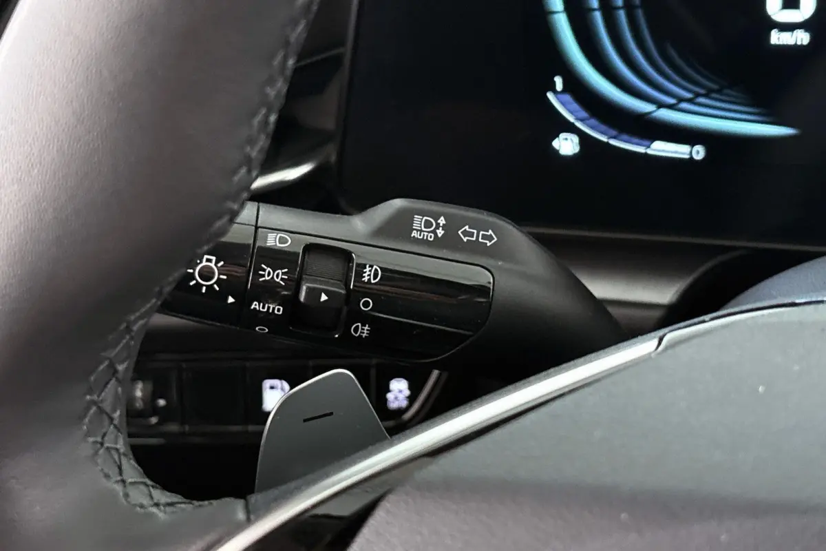 1.6 GDi PHEV DynamicLine Keyless Achteruitrijcamera Apple CarPlay 18"