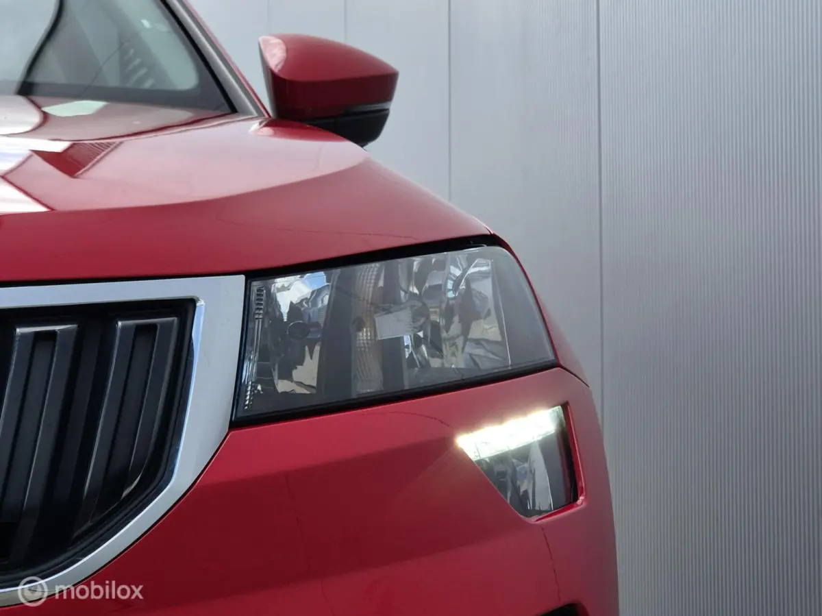 1.0 TSI CLEVER EDITION/LED/CARPLAY/CLIMATE/PDC/16''LMV
