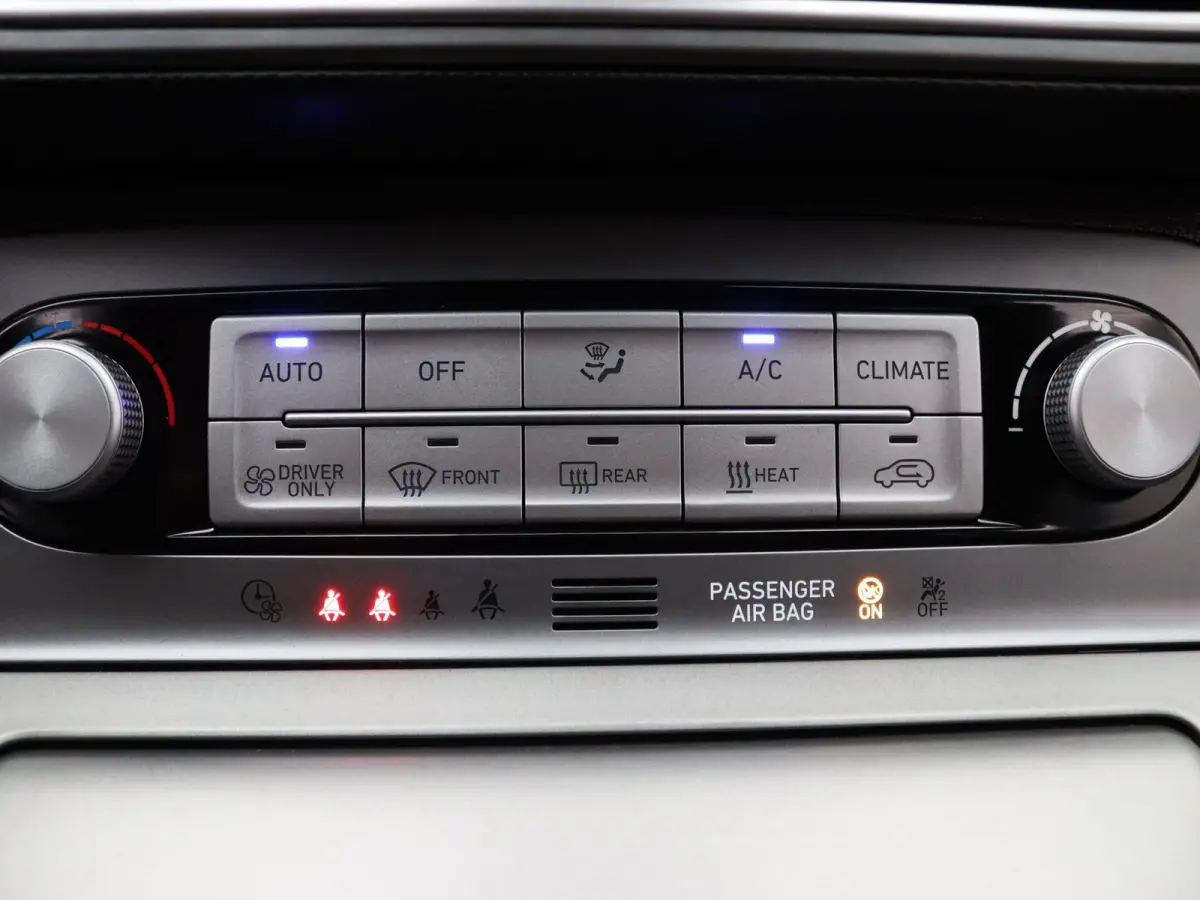 EV Fashion 64 kWh Apple Carplay/Android Auto | Head-Up