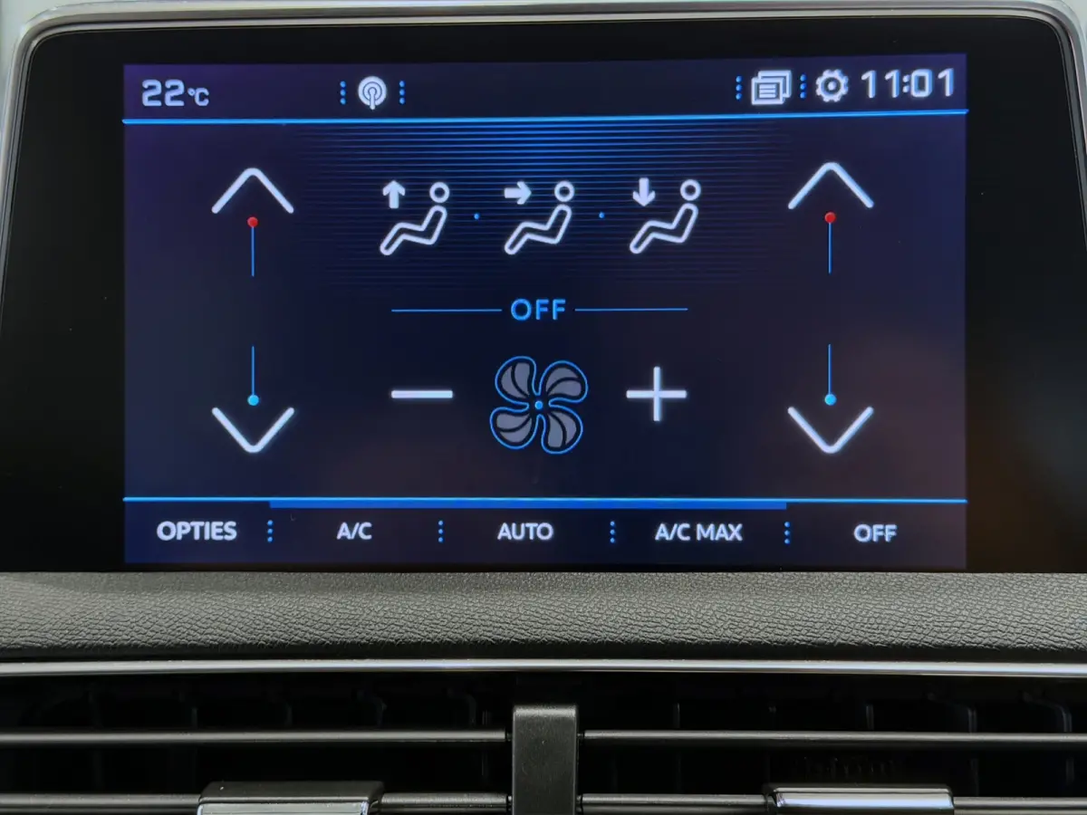 1.2 PureTech Allure|Camera|Trekhaak|Keyless|El.A.Klep|Carplay