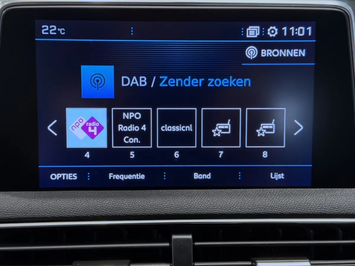 1.2 PureTech Allure|Camera|Trekhaak|Keyless|El.A.Klep|Carplay
