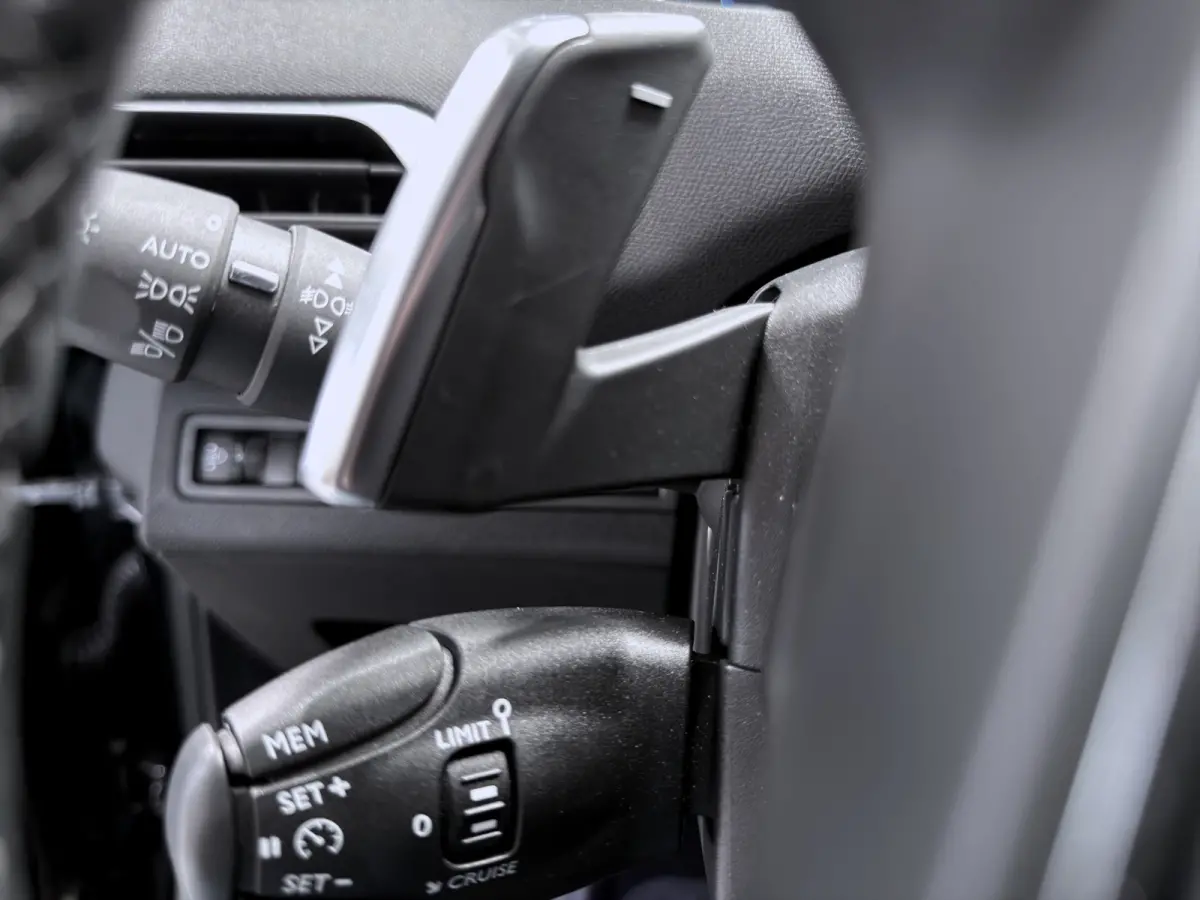 1.2 PureTech Allure|Camera|Trekhaak|Keyless|El.A.Klep|Carplay