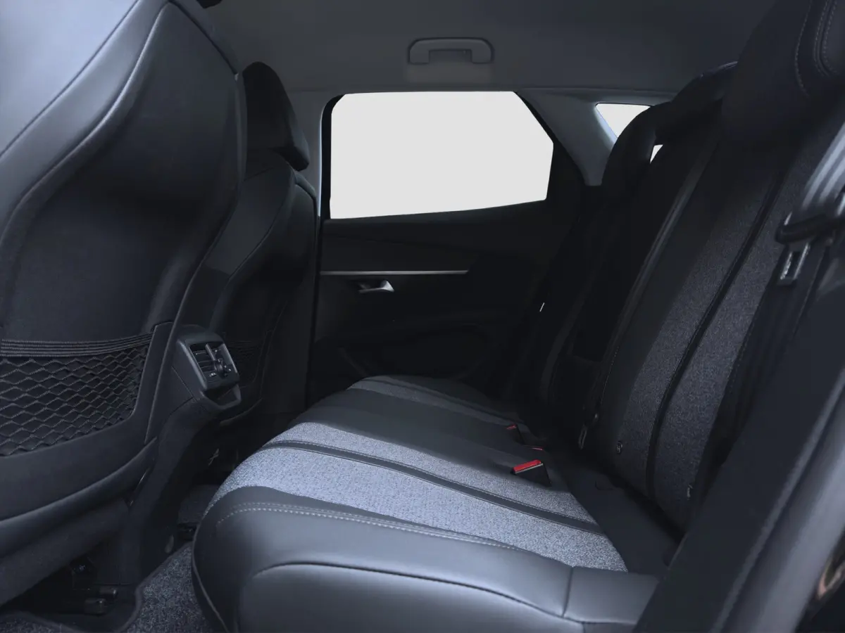 1.2 PureTech Allure|Camera|Trekhaak|Keyless|El.A.Klep|Carplay