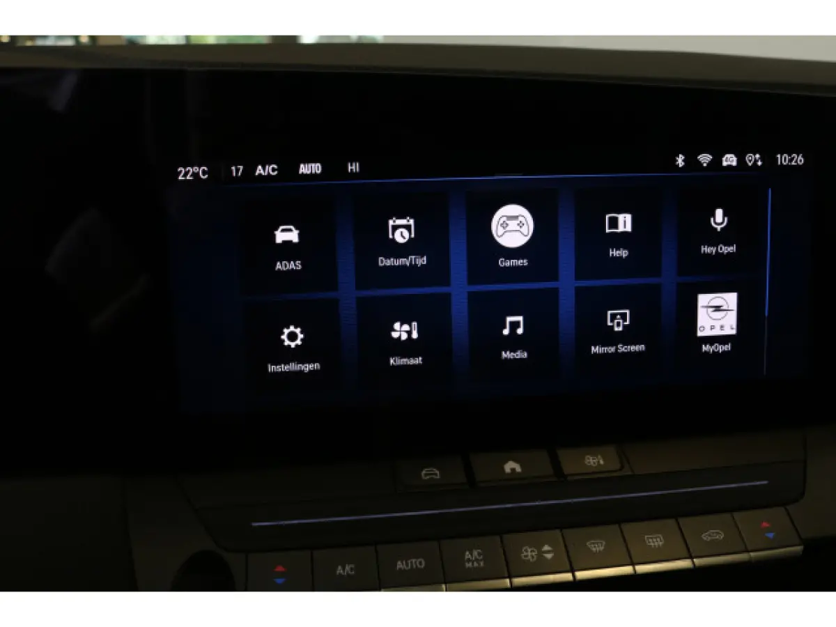 1.2 Level 3 130pk | Camera | Navi | Ad. Cruise control | AGR Stoelen | DAB | PDC V+A | Keyless entry  | LMV 17" |