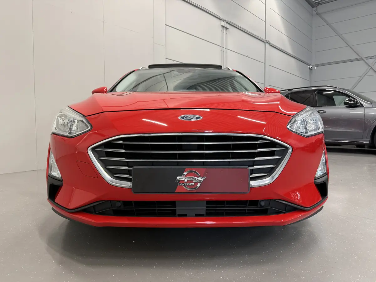 1.0 EcoBoost Titanium aut. PANO/TREKHAAK/B&O/CAMERA/LED/ADAPTIVE CRUISE/CARPLAY/KEYLESS/STOEL+STUURVERW/PDC+ASSIST/PRIVACY/ORIG. NL AUTO/APK T/M 04-2027