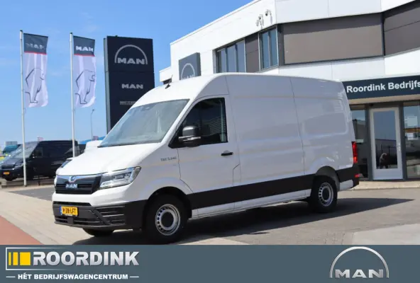 3.140 L3H3, camera, bijrijdersbank, groot scherm