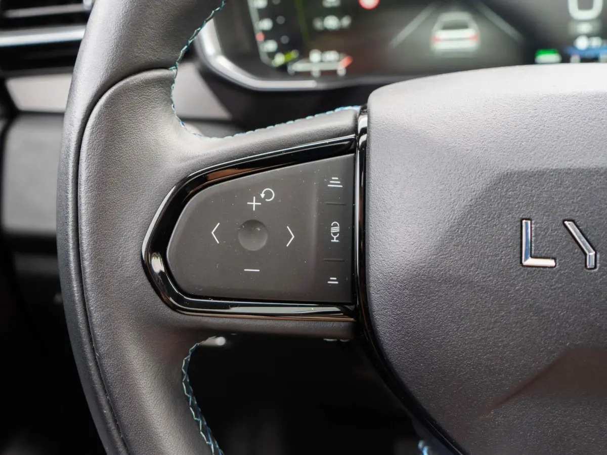 1.5 Plug-in Hybrid 262pk | Panoramadak | Navigatie | 360 Camera