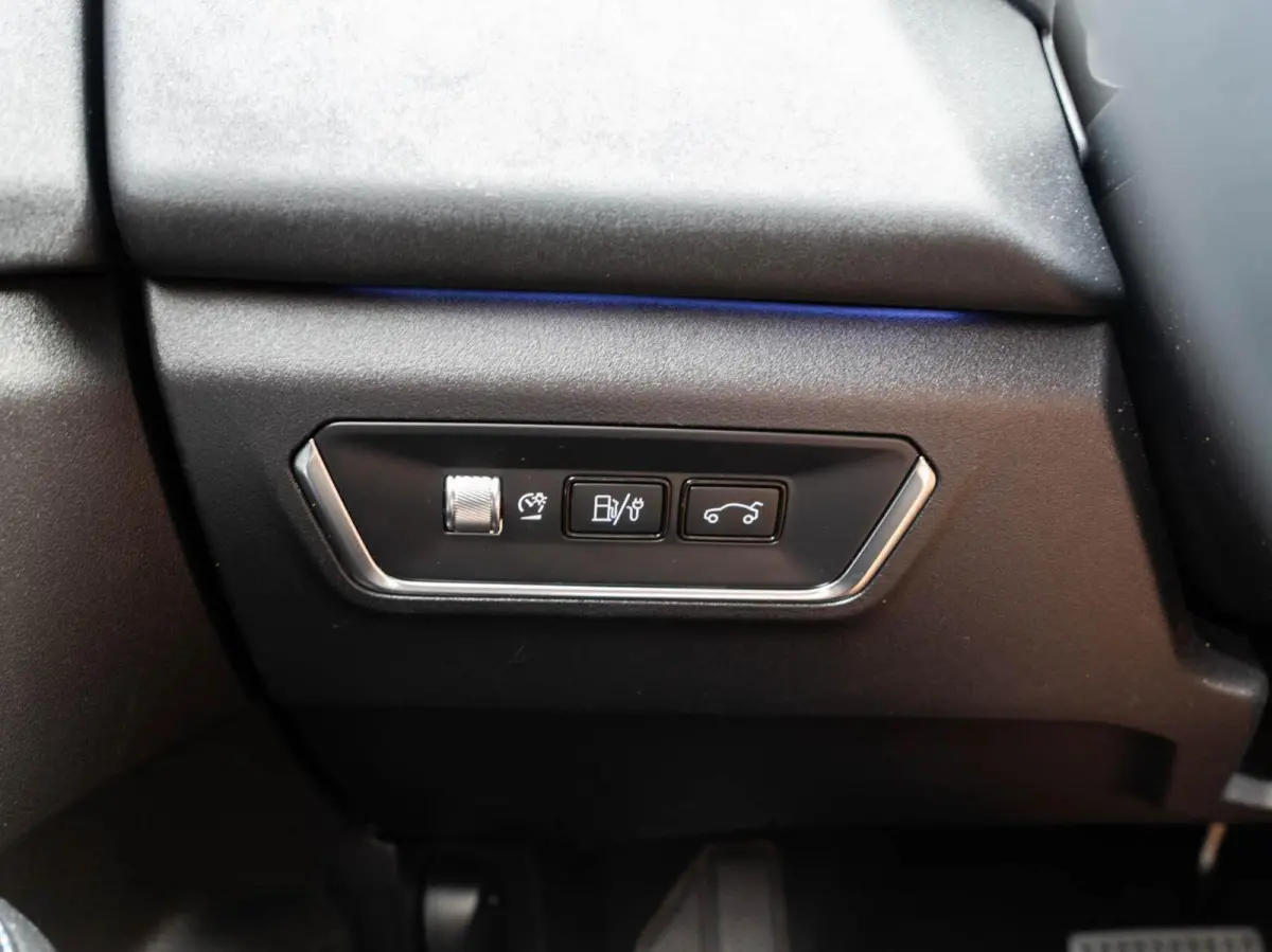 1.5 Plug-in Hybrid 262pk | Panoramadak | Navigatie | 360 Camera